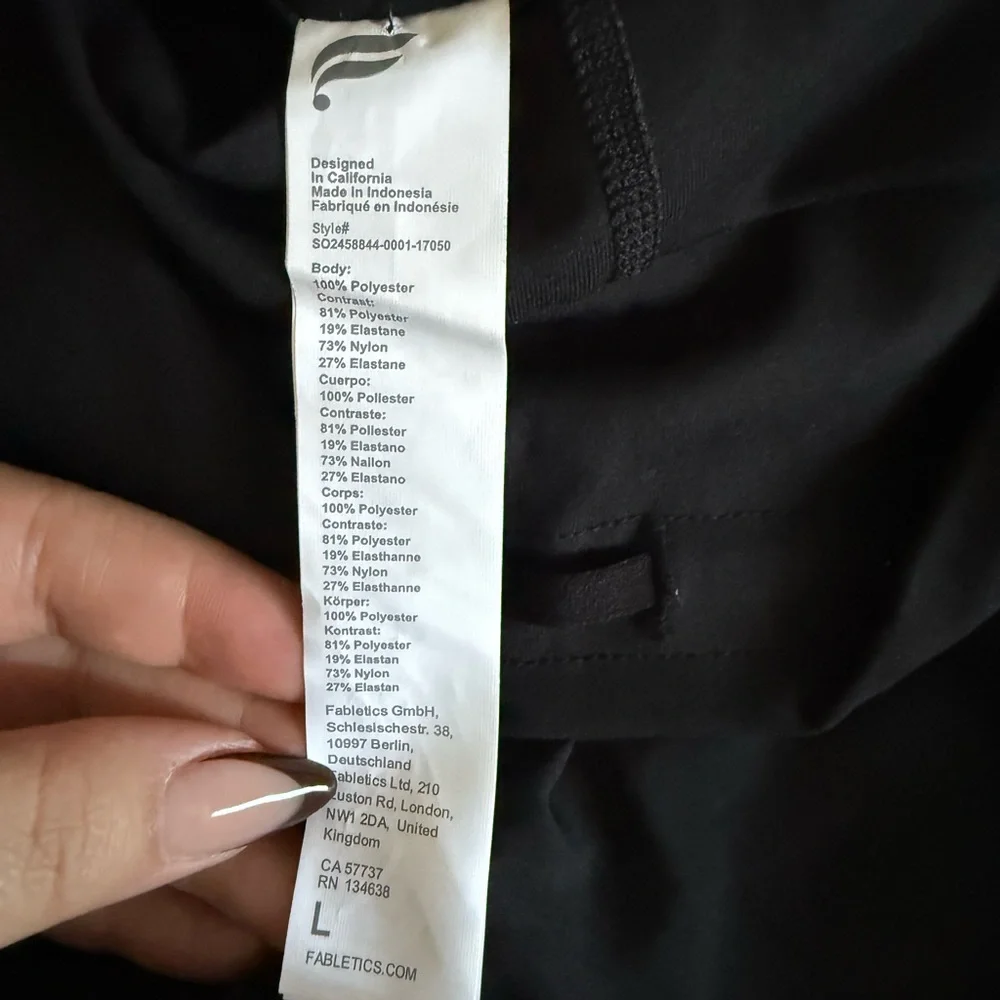 Fabletics Shorts - Picture 4 of 4